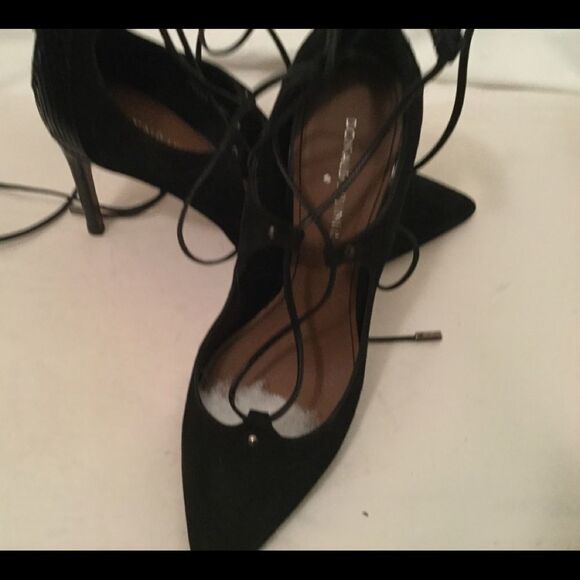 Donald J Pliner Lace Up Heels sz 9 Pella Black - Picture 3 of 13